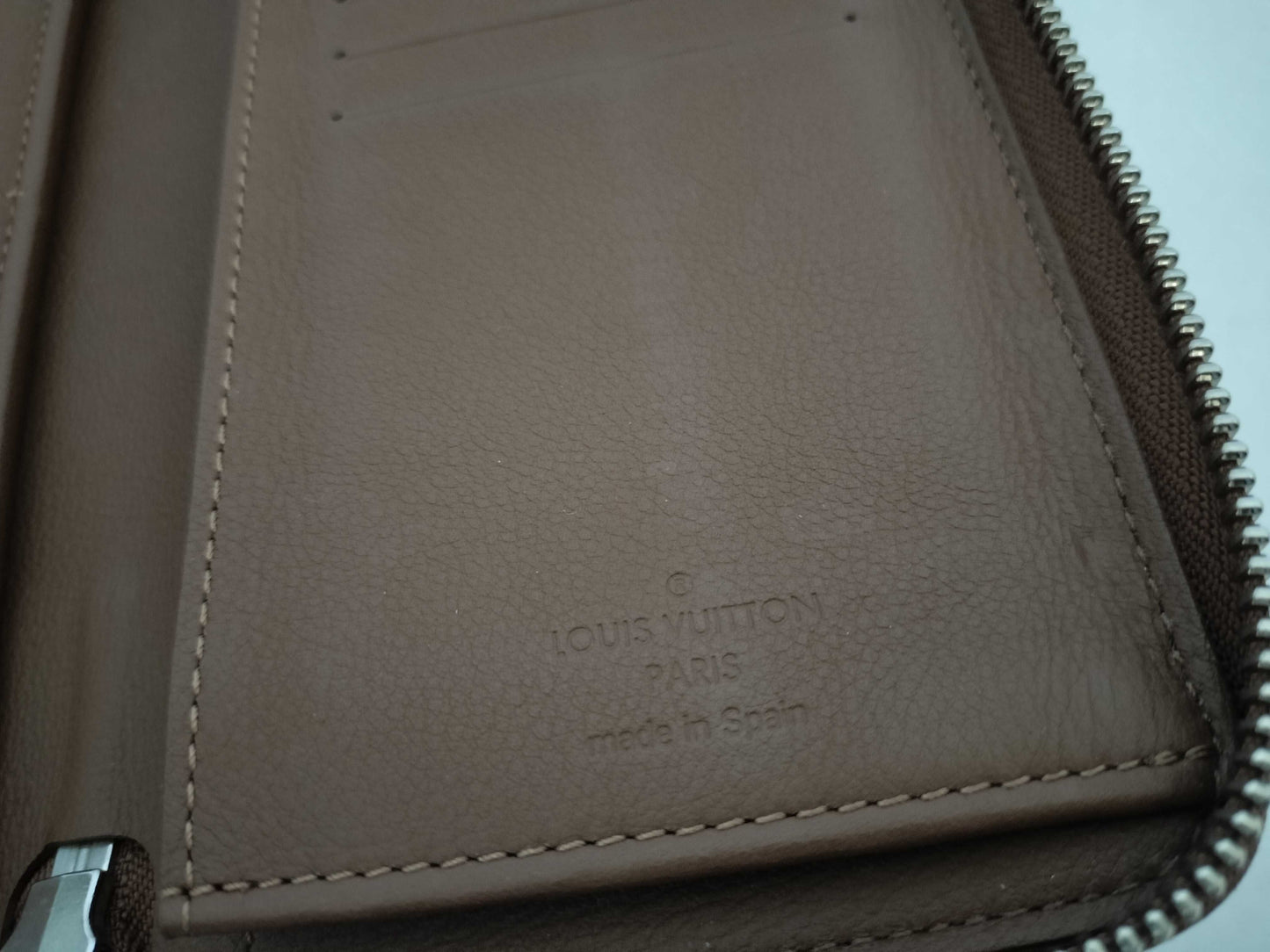 LOUIS VUITTON CA0187 Zippy Wallet Vertical Wallet