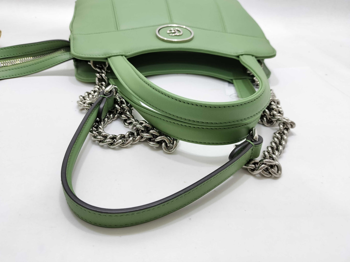 GUCCI Unused Chain Shoulder Tote Leather Handbag