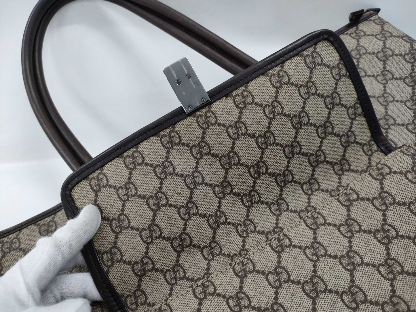 GUCCI GG Supreme Tote Bag