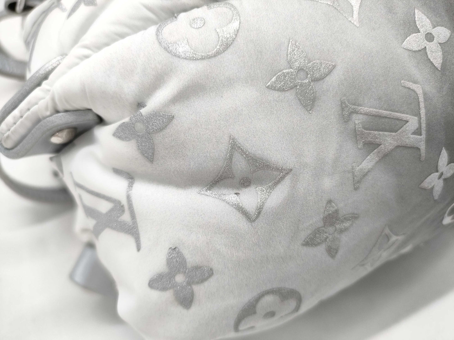 LOUIS VUITTON M11847 Monogram On the Go MM SKI RFID Tote Bag