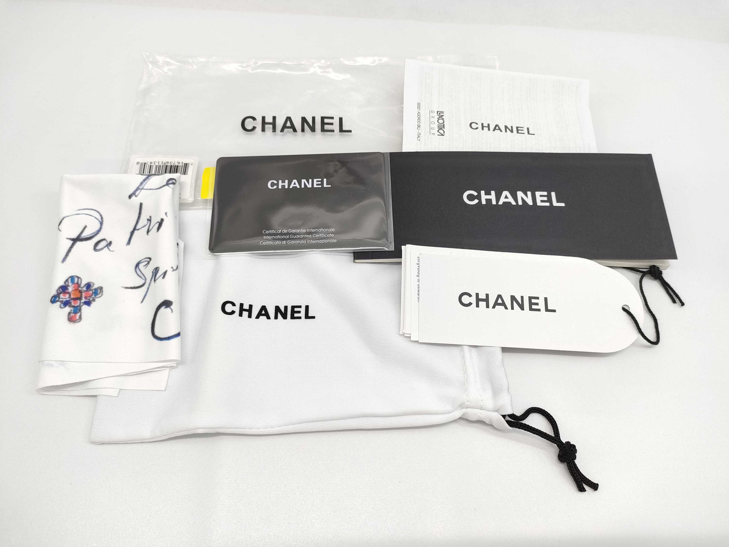 CHANEL Chanel Sunglasses CH0538 Accessories: Dust bag, card, instruction manual Sunglasses/Eyeglasses