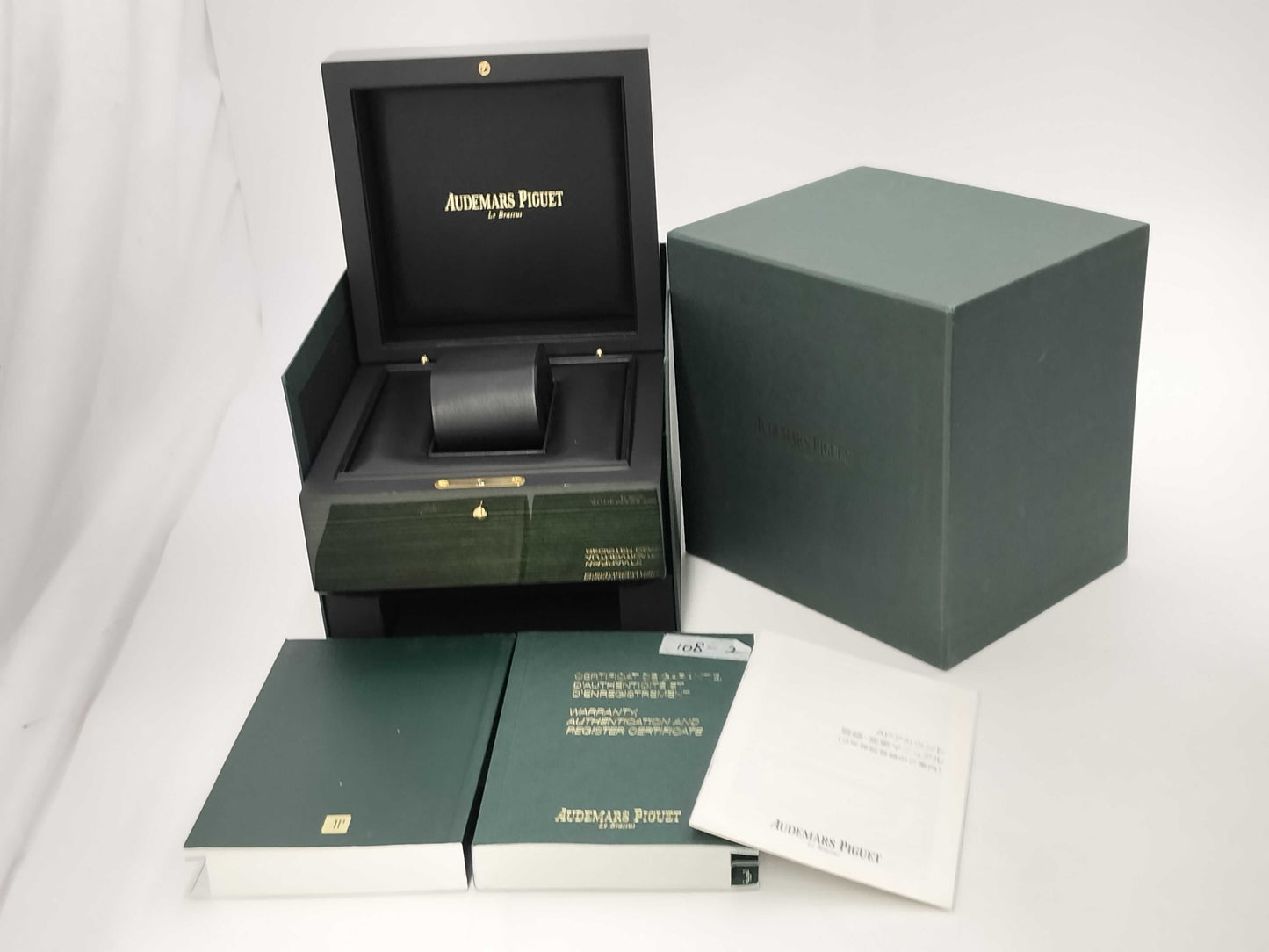 AUDEMARS PIGUET Royal Oak Offshore 26470ST.OO.A104CR.01 I98848 14717 Gray Dial Automatic Men's Watch