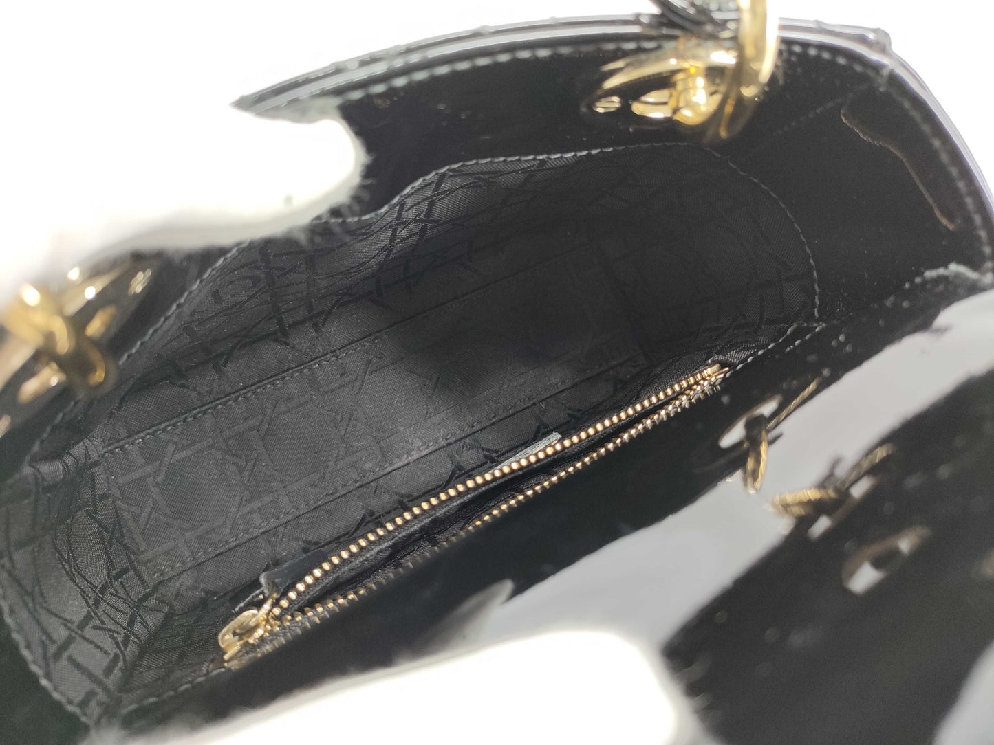Dior Lady Dior Patent Leather Mini Cannage 2-Way Handbag in Black. Accessories: Box, Dust Bag, Shoulder Strap.