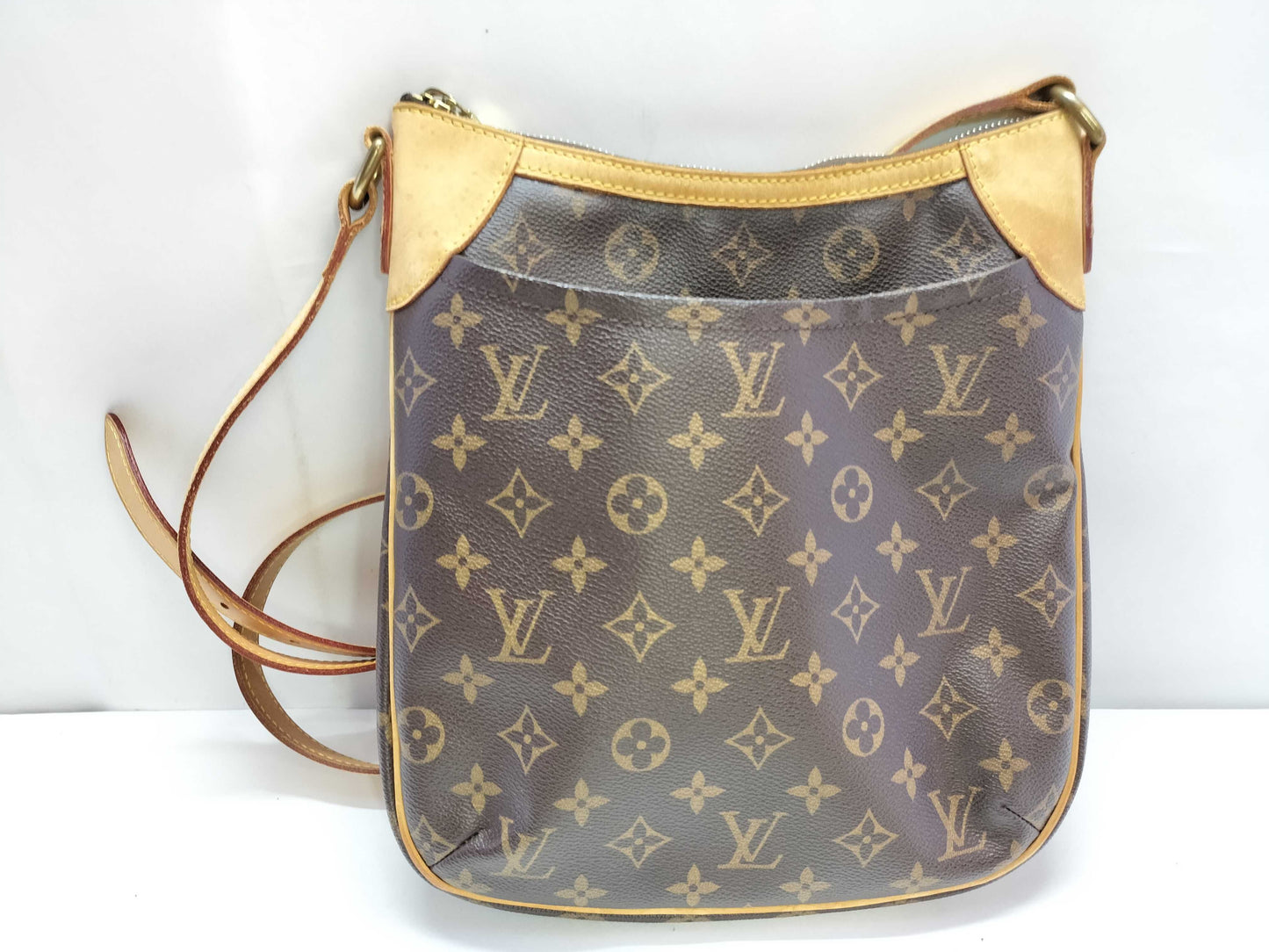 LOUIS VUITTON Monogram Louis Vuitton Monogram Odeon PM Shoulder Bag