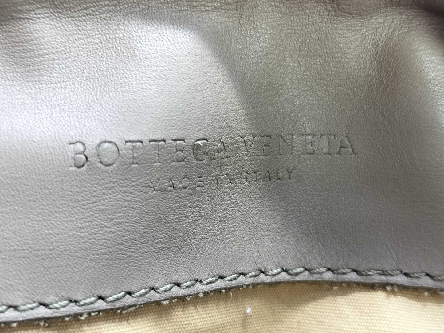 BOTTEGA VENETA Intrecciato Bottega Veneta Shoulder Bag