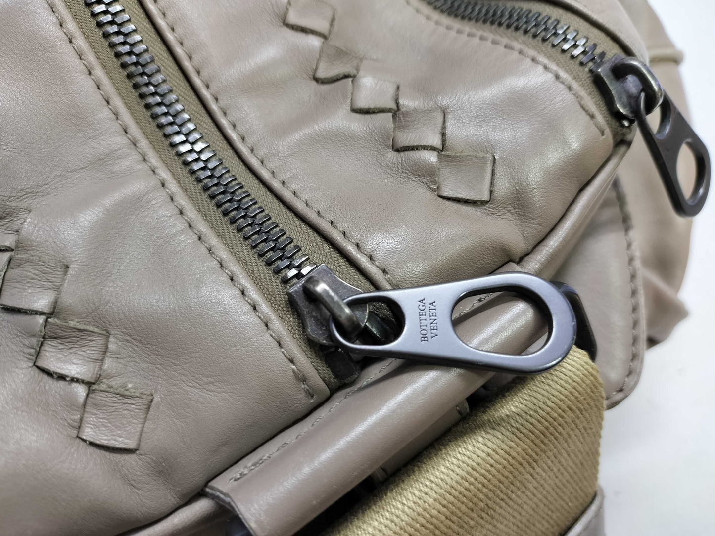 BOTTEGA VENETA Intrecciato Bottega Veneta Shoulder Bag
