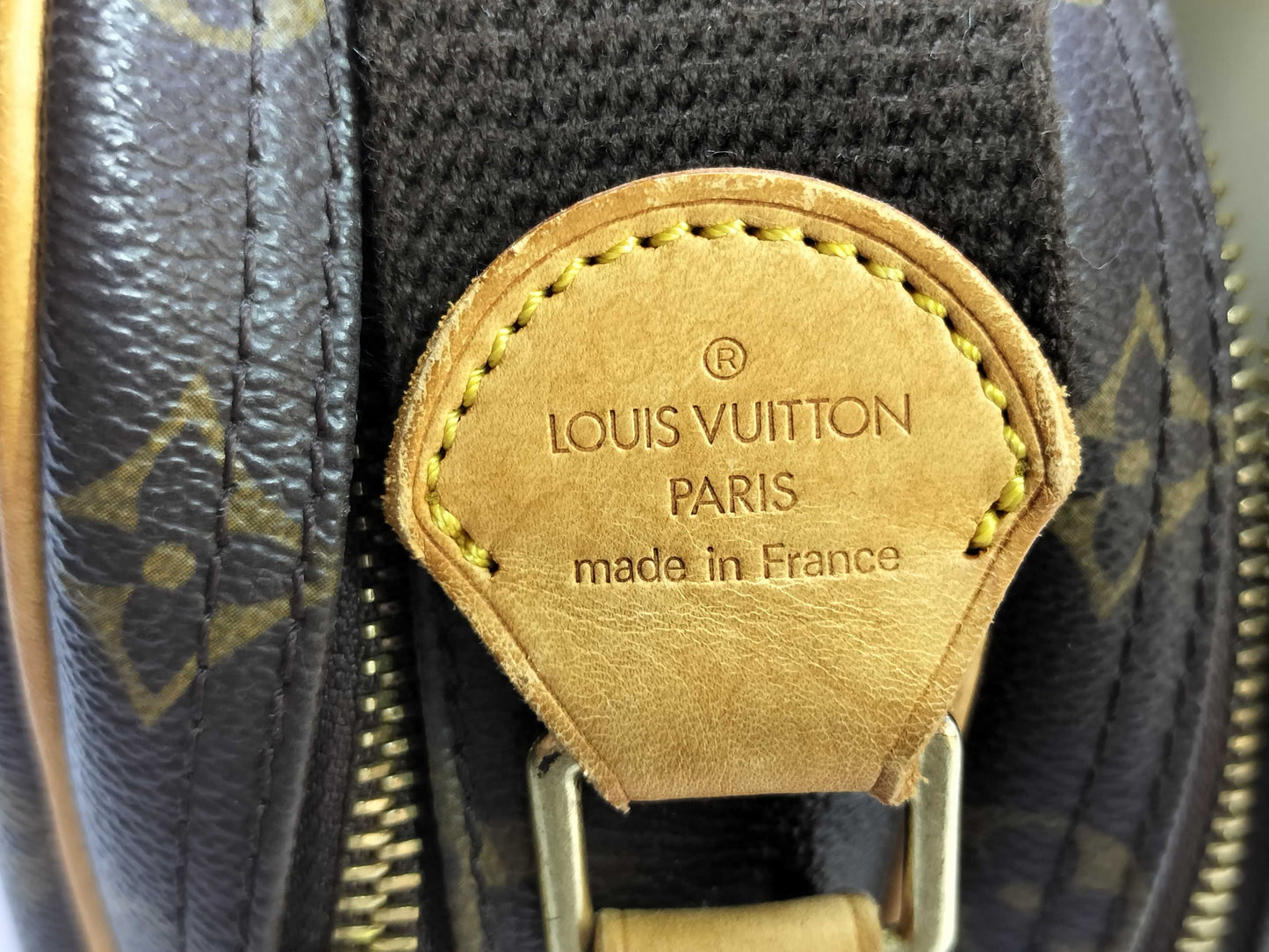 LOUIS VUITTON Monogram Reporter Shoulder Bag