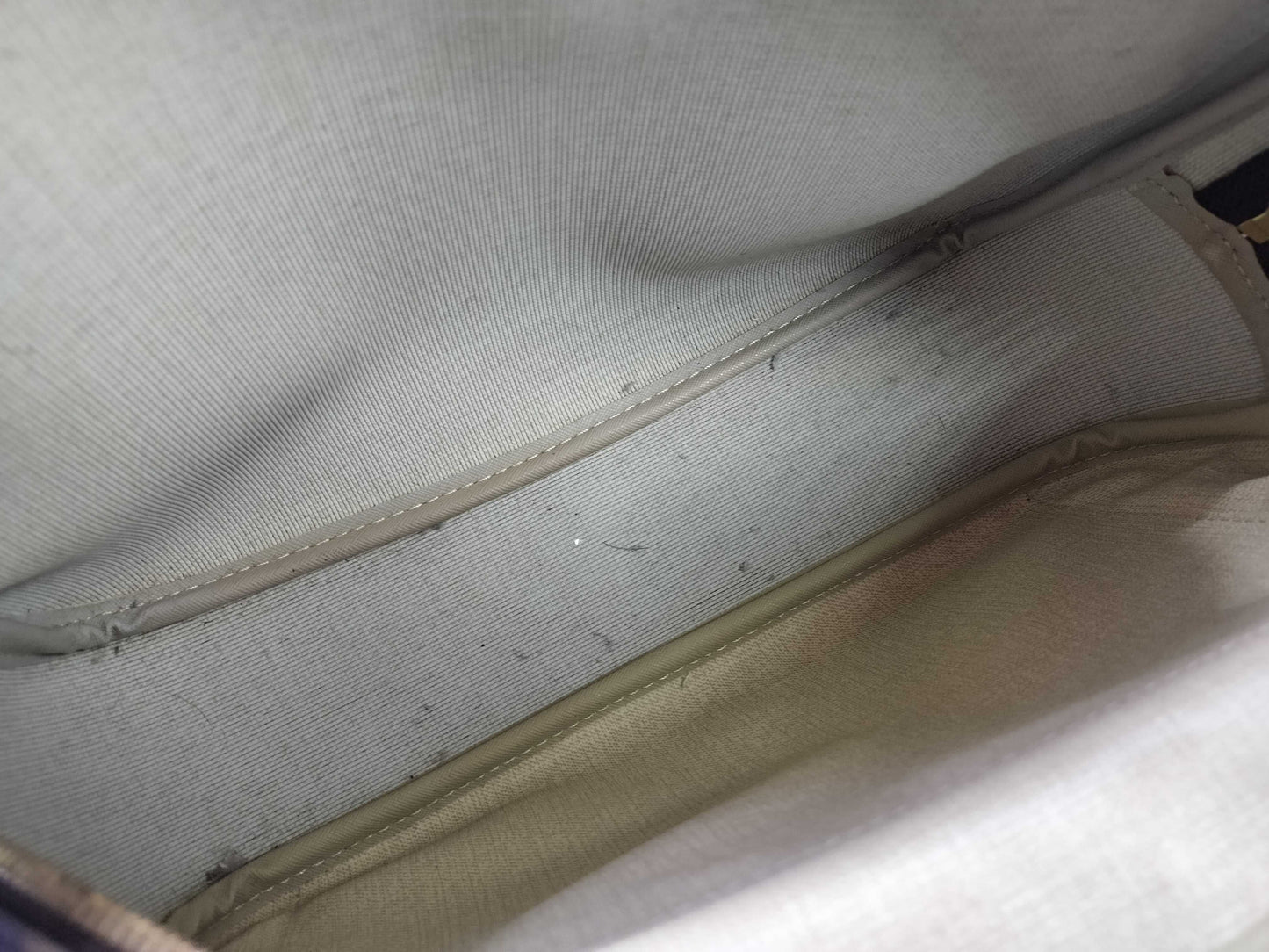 LOUIS VUITTON Monogram Reporter Shoulder Bag