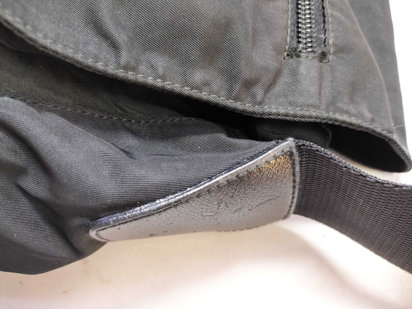 PRADA Nylon Shoulder Bag PRADA Nylon Shoulder Bag