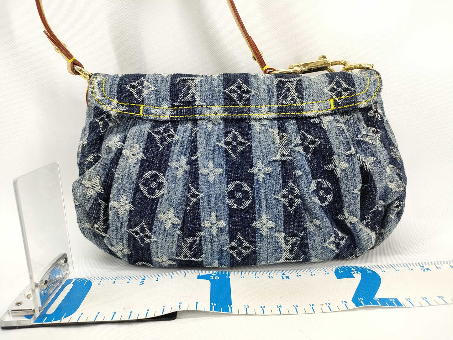 LOUIS VUITTON RFID verification failed. SR1006 Monogram Denim LOUIS VUITTON Mini Pretty Layé Shoulder Bag M95333 Monogram Denim SR1006 Shoulder Bag