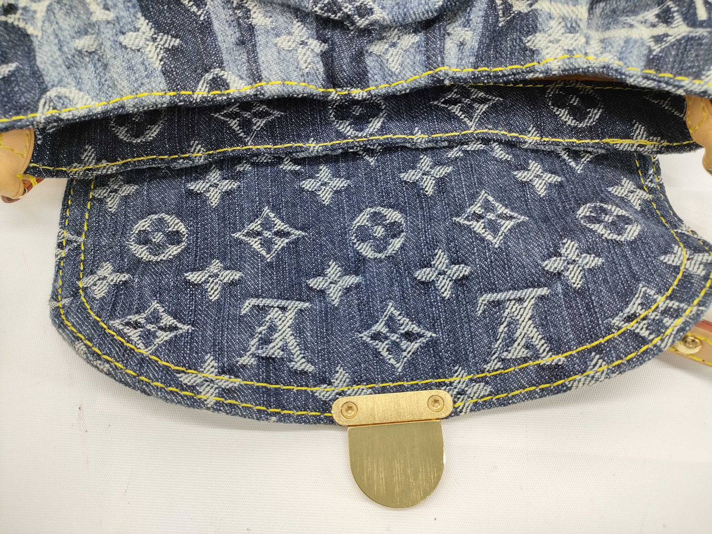 LOUIS VUITTON RFID verification failed. SR1006 Monogram Denim LOUIS VUITTON Mini Pretty Layé Shoulder Bag M95333 Monogram Denim SR1006 Shoulder Bag