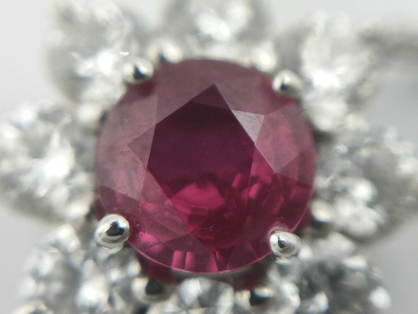 HARRY WINSTON Sunflower Ruby and Diamond Pt950 4.5g Necklace