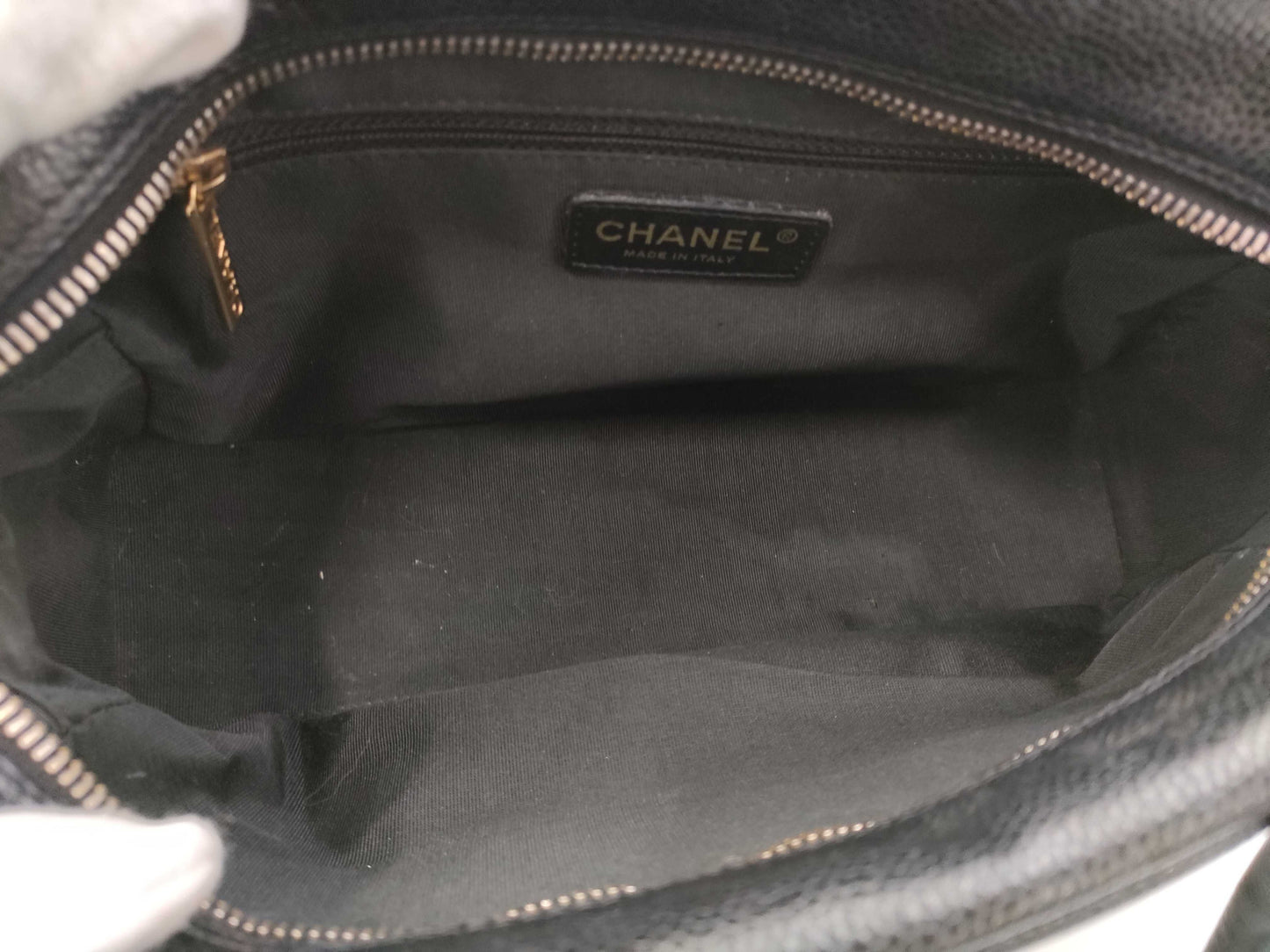 CHANEL CHANEL Matelasse Handbag A20996 Black Caviar Skin Handbag