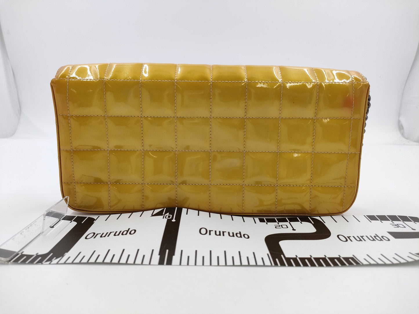 CHANEL CHANEL Chocobar Shoulder Bag A15316 Patent Leather Beige No. 6 Bag