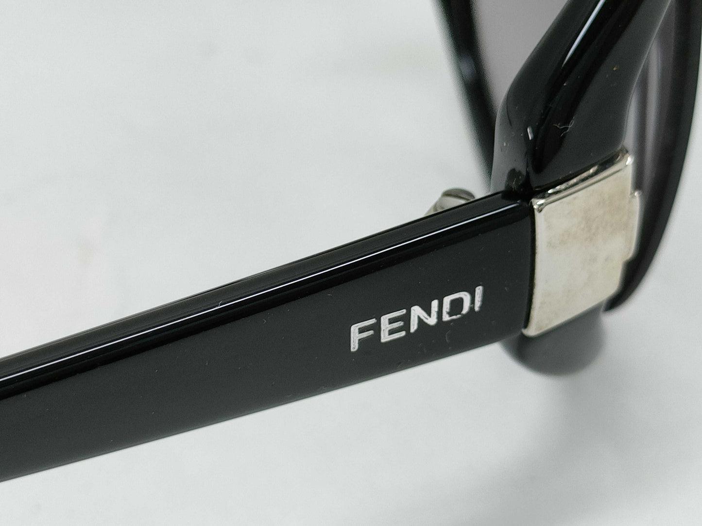 FENDI Fendi Sign Glasses Sunglasses