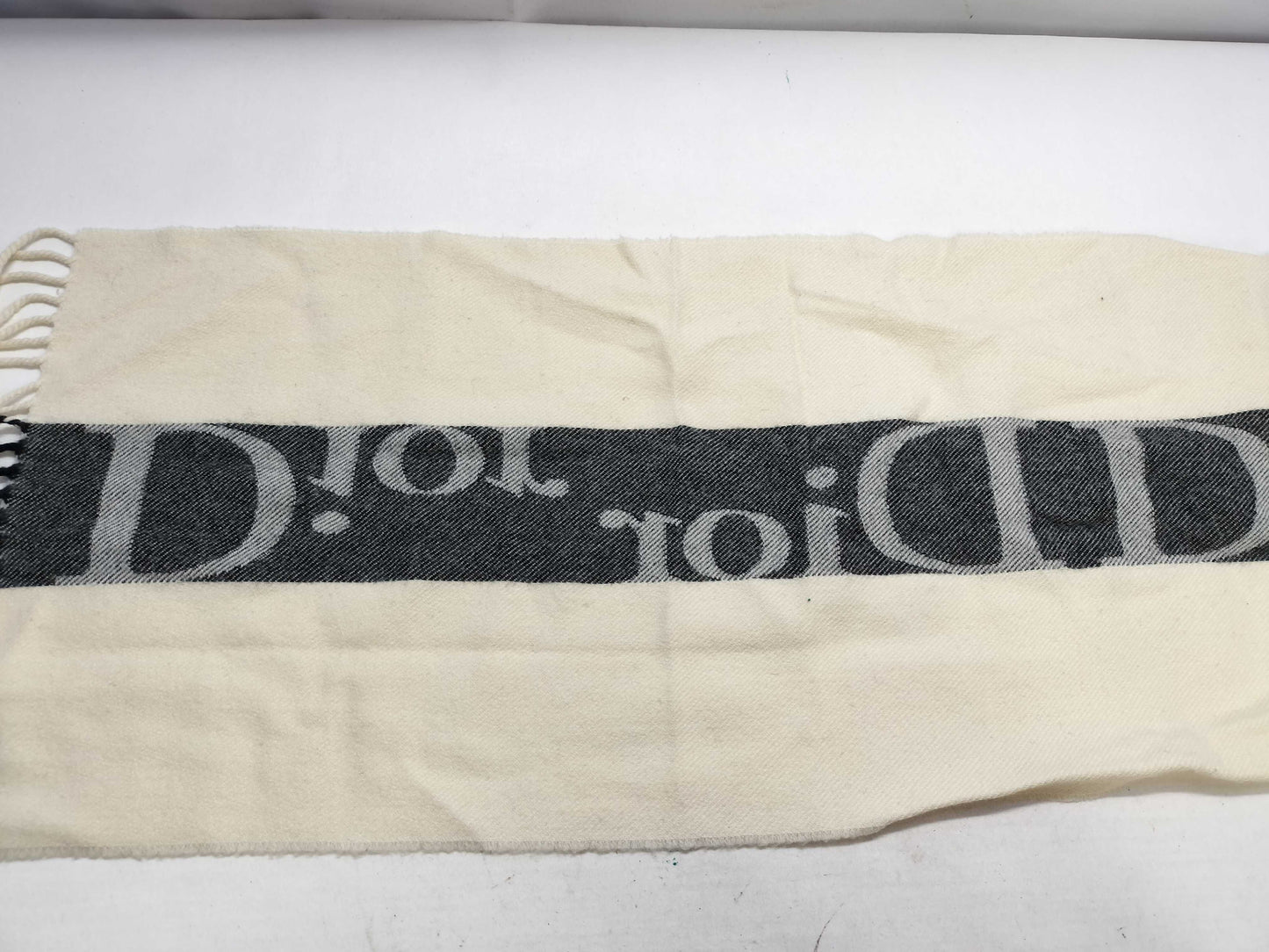 Dior logo scarf