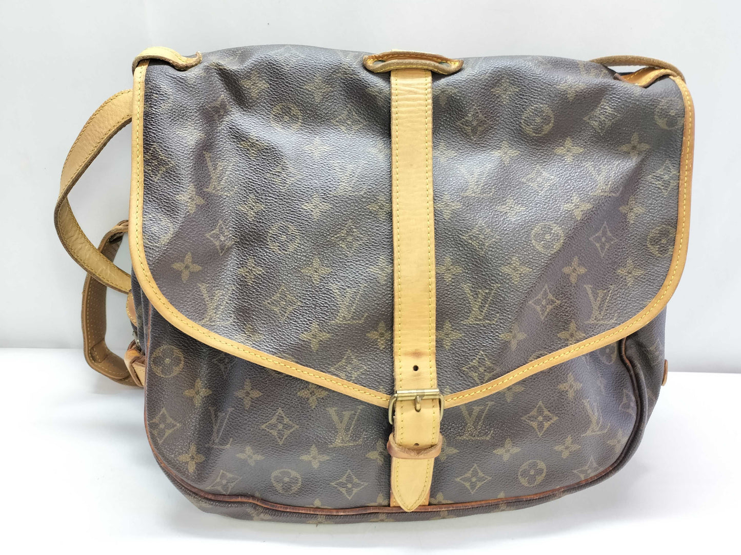 LOUIS VUITTON Monogram Saumur 35 Shoulder Bag