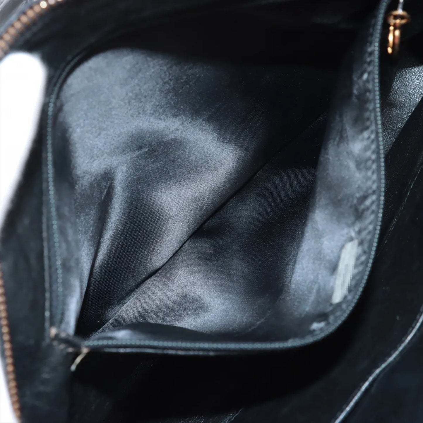 CHANEL bias stitch patent leather shoulder bag