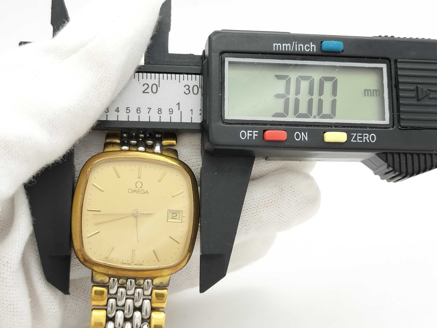 OMEGA Quartz Women's Watch
