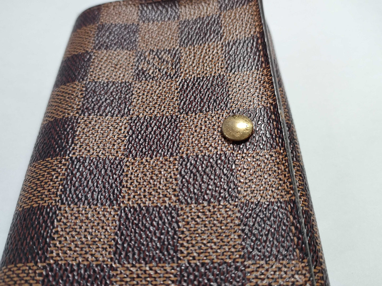 LOUIS VUITTON Damier Louis Vuitton Wallet Damier Wallet