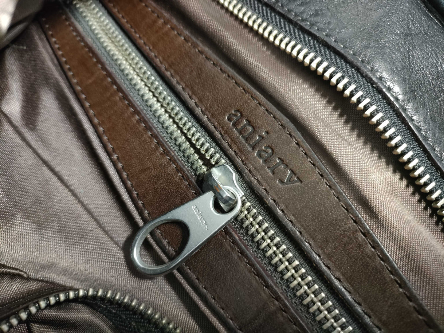 Aniary 2-way bag handbag