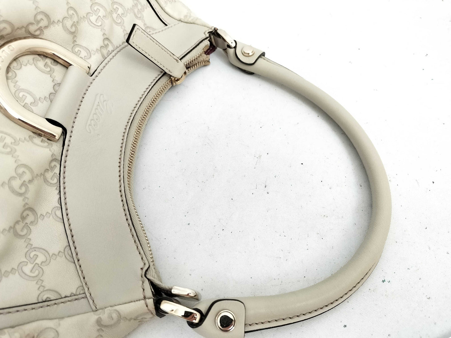 GUCCI Guccissima Leather Abby GG Pattern Handbag 190525