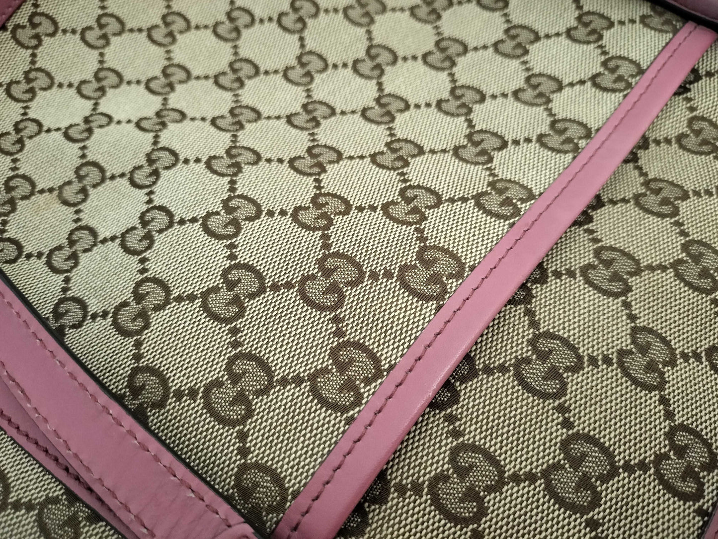 GUCCI GG Canvas 2-Way Handbag Tote Bag with GG Pattern and Logo Plate 388929