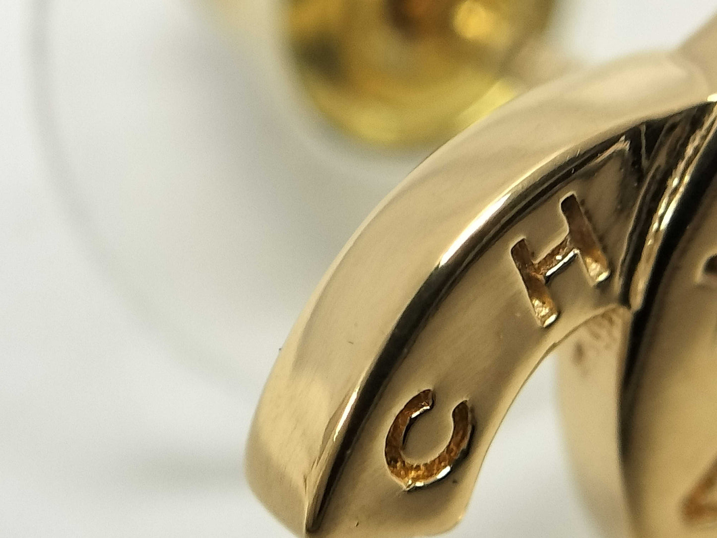 CHANEL CHANEL Coco Mark Logo Gold Earrings B24V