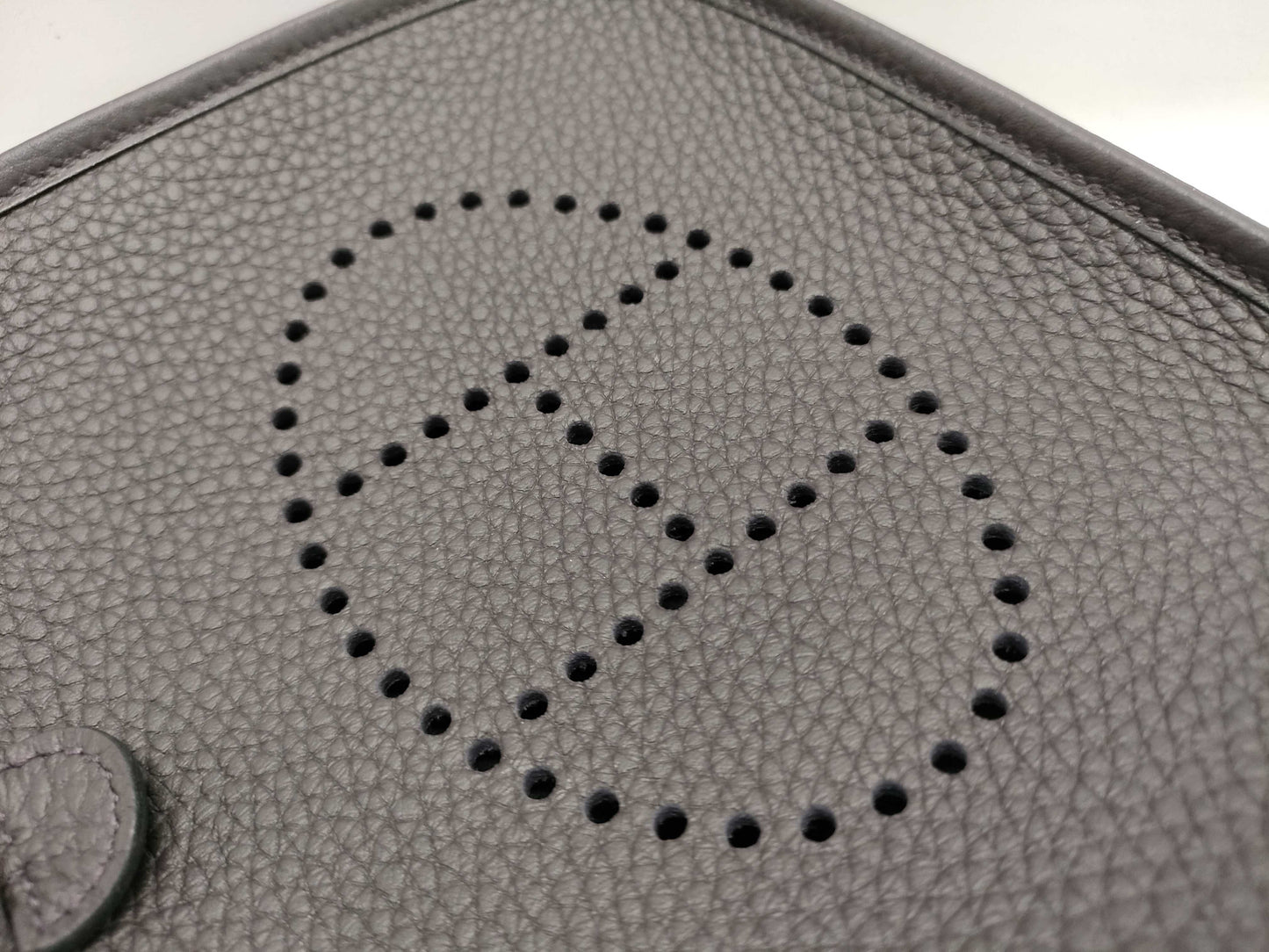 HERMES Evelyn TPM Taurillon Clemence Pur Noir W Stamped Shoulder Bag