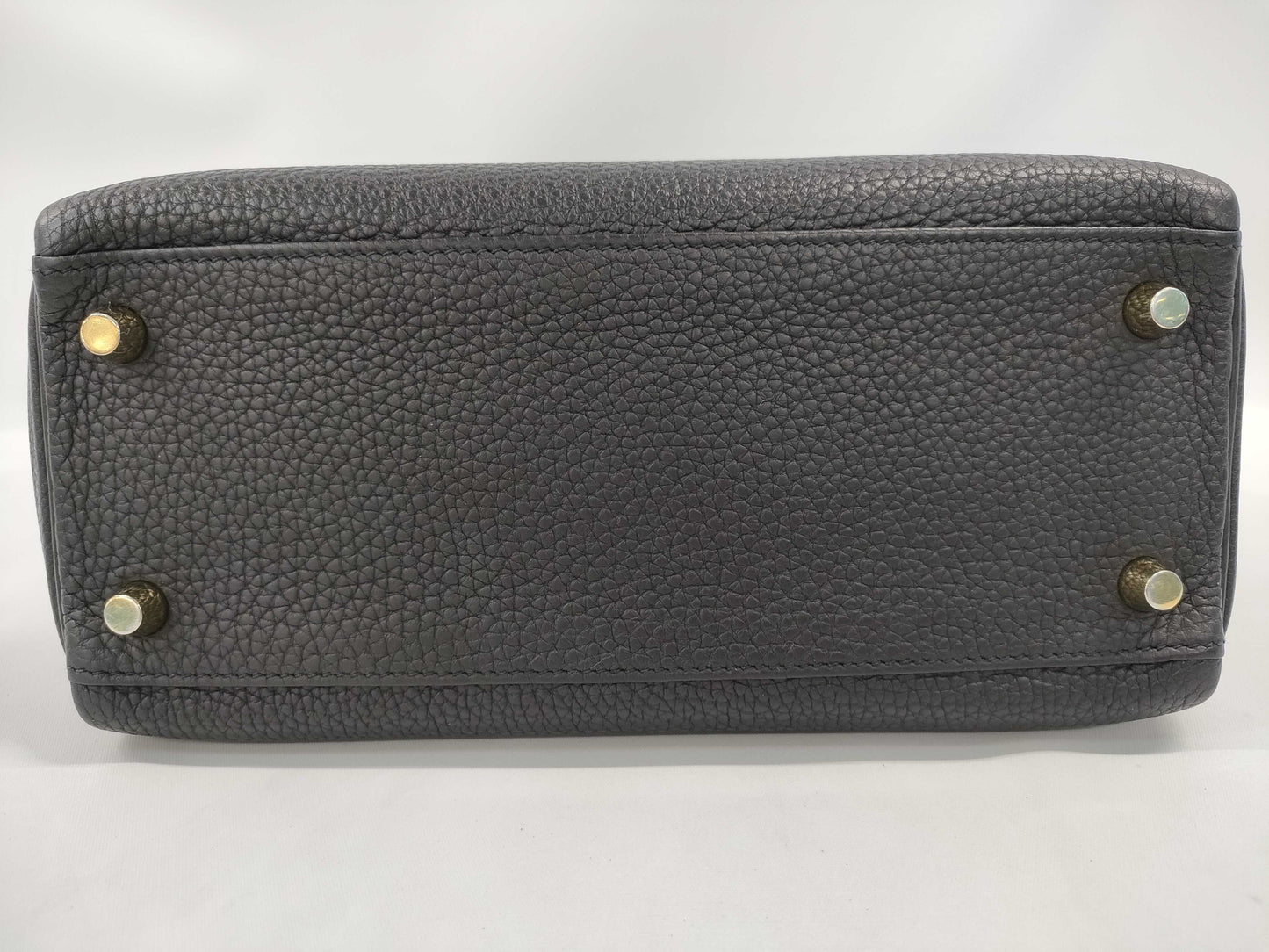 HERMES Kelly 25 Black Handbag with G Hardware and Z Stamp