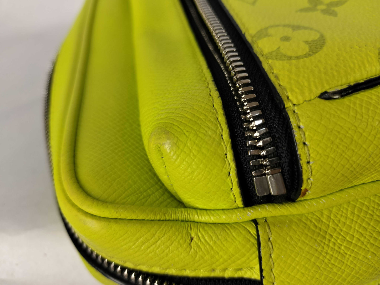 LOUIS VUITTON M30251 Bum Bag Outdoor Jaune M30251 Waist Bag