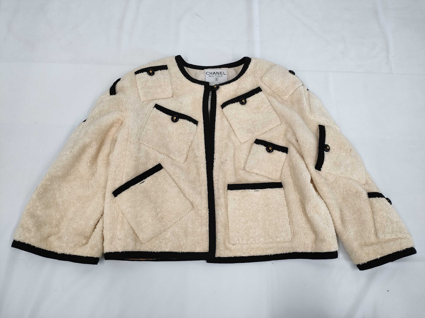 CHANEL 1992 CHANEL RUNWAY PILE JACKET 40 Jacket