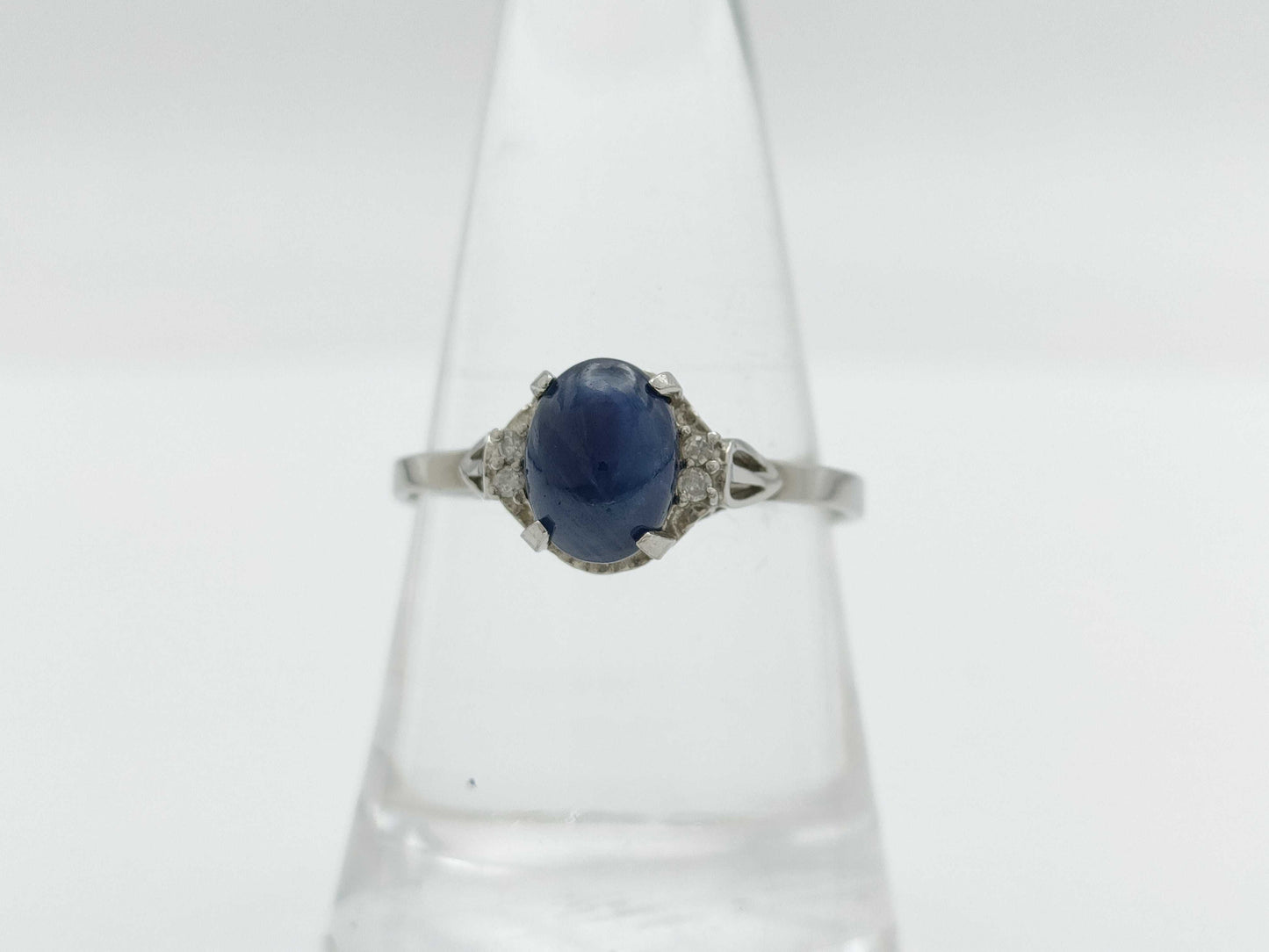 Colored Diamond Pt900 2.8g Ring