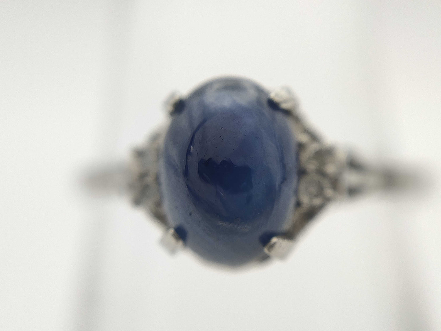 Colored Diamond Pt900 2.8g Ring