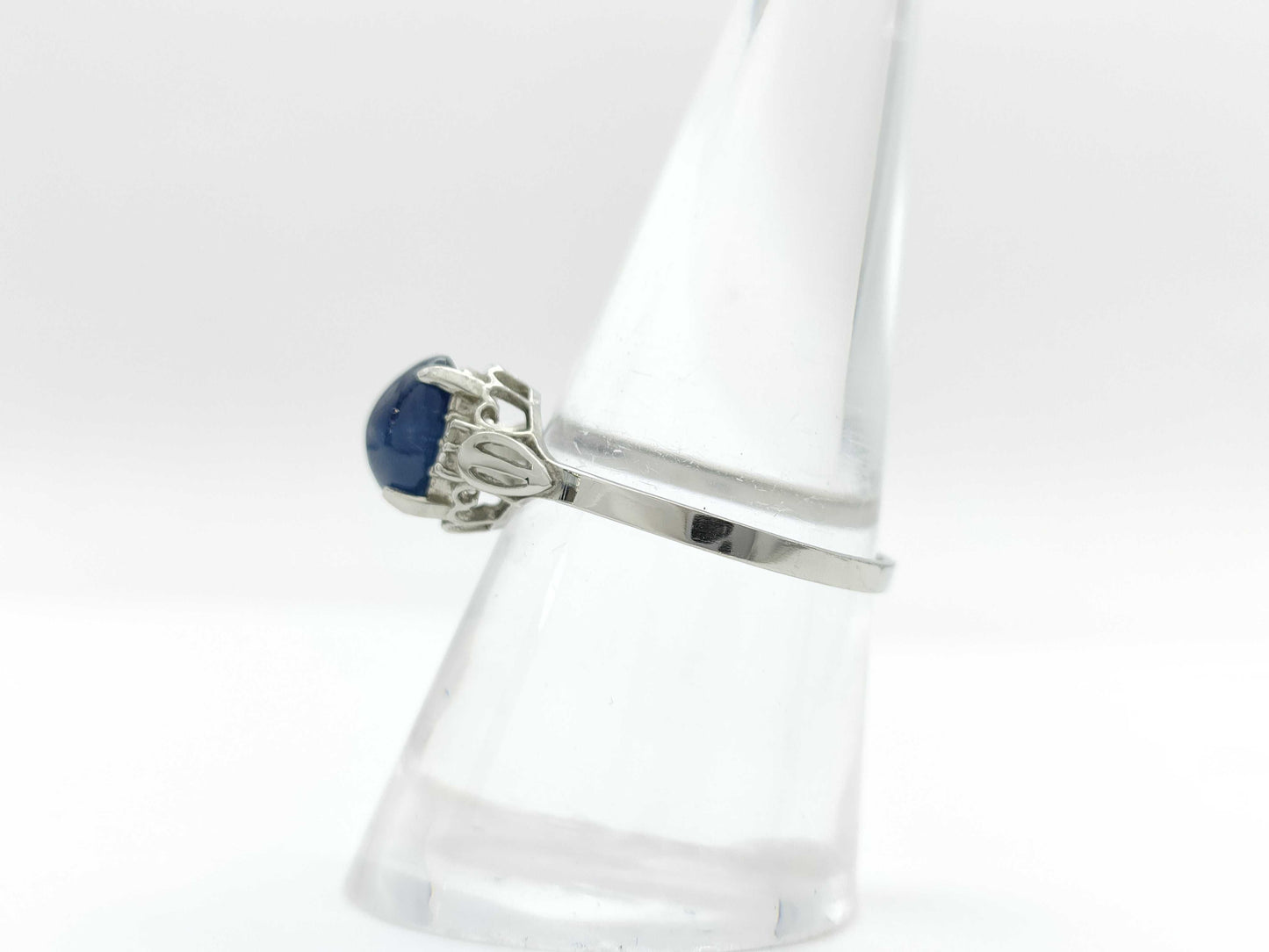 Colored Diamond Pt900 2.8g Ring