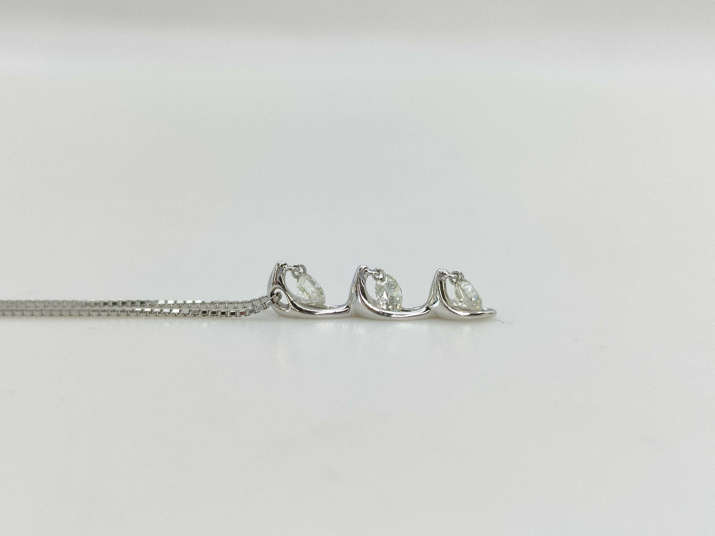 D0.50ct Pt900/850 3.5g Necklace