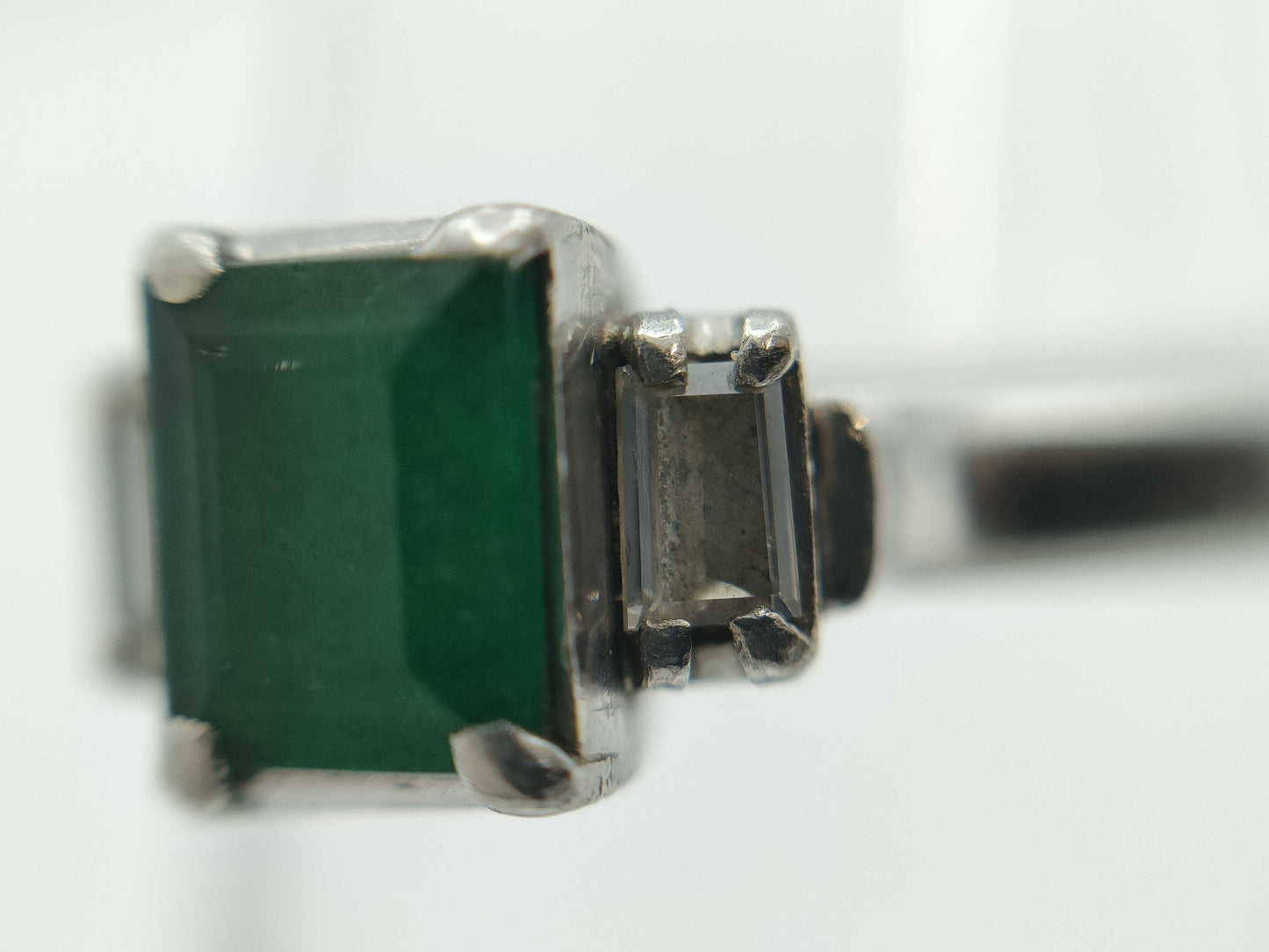 E0.40ct D0.18ct Pm850 3.1g Ring