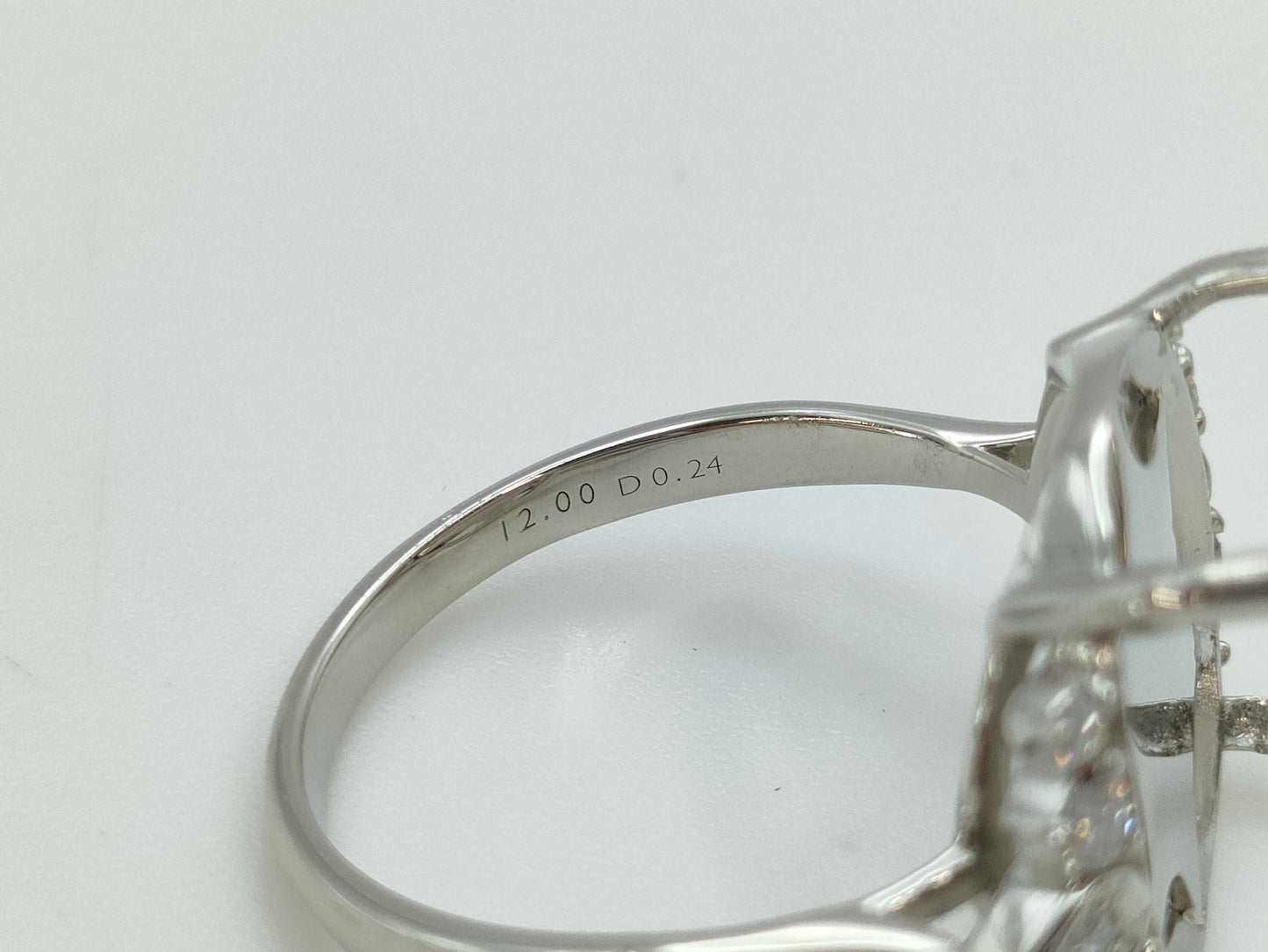 Empty D0.24ct Pt950 8.4g Ring