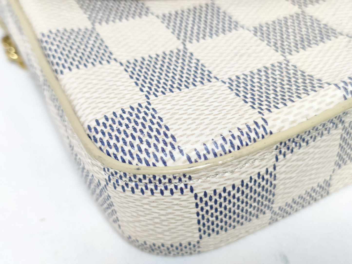 LOUIS VUITTON RFID Unverifiable Damier Azur LOUIS VUITTON Felicie Shoulder Bag