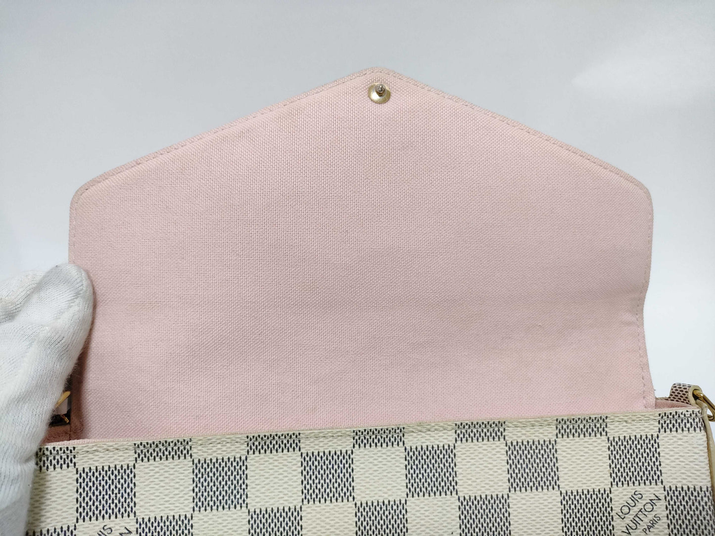 LOUIS VUITTON RFID Unverifiable Damier Azur LOUIS VUITTON Felicie Shoulder Bag