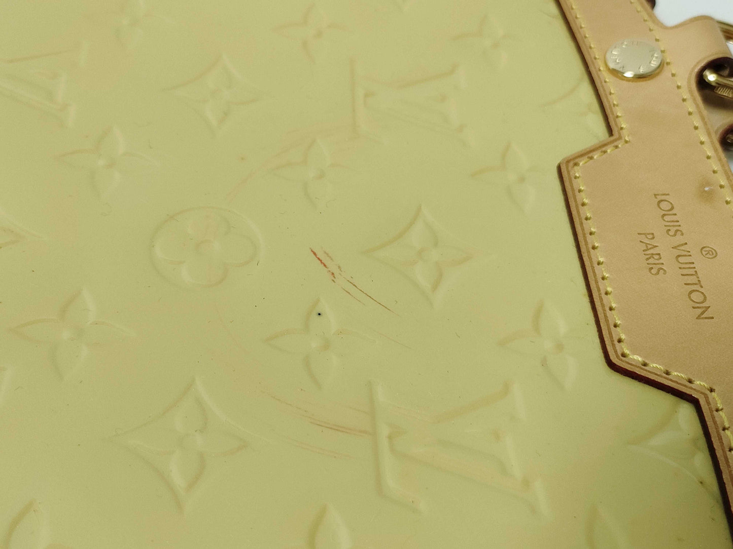 LOUIS VUITTON RFID Unverified Vernis LOUIS VUITTON Brea Handbag