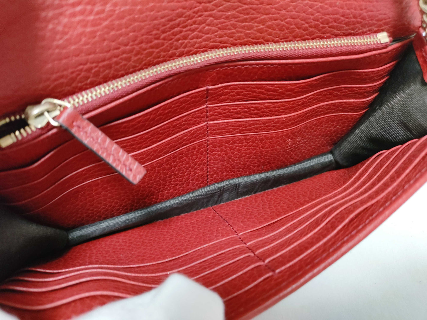 GUCCI GUCCI GUCCI? Red Shoulder Bag