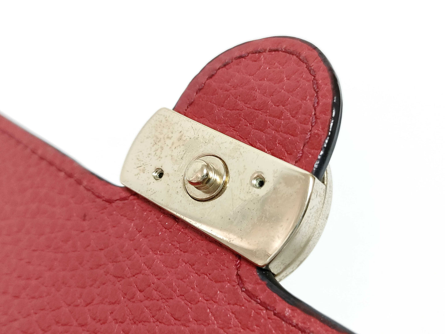 GUCCI GUCCI GUCCI? Red Shoulder Bag