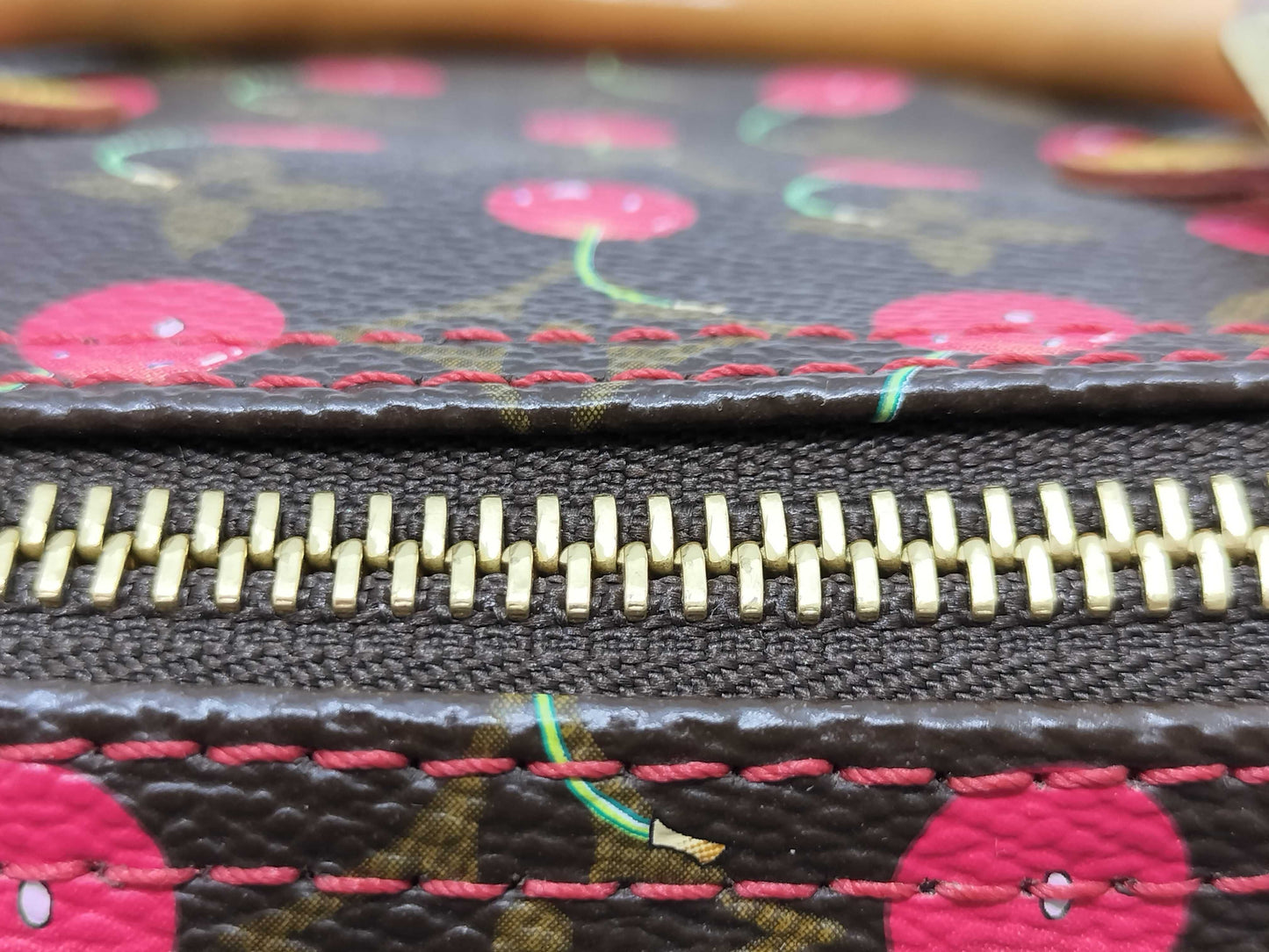 LOUIS VUITTON M95009 Monogram Cherry Handbag by Takashi Murakami Speedy 25 Monogram Cherry Handbag M95009