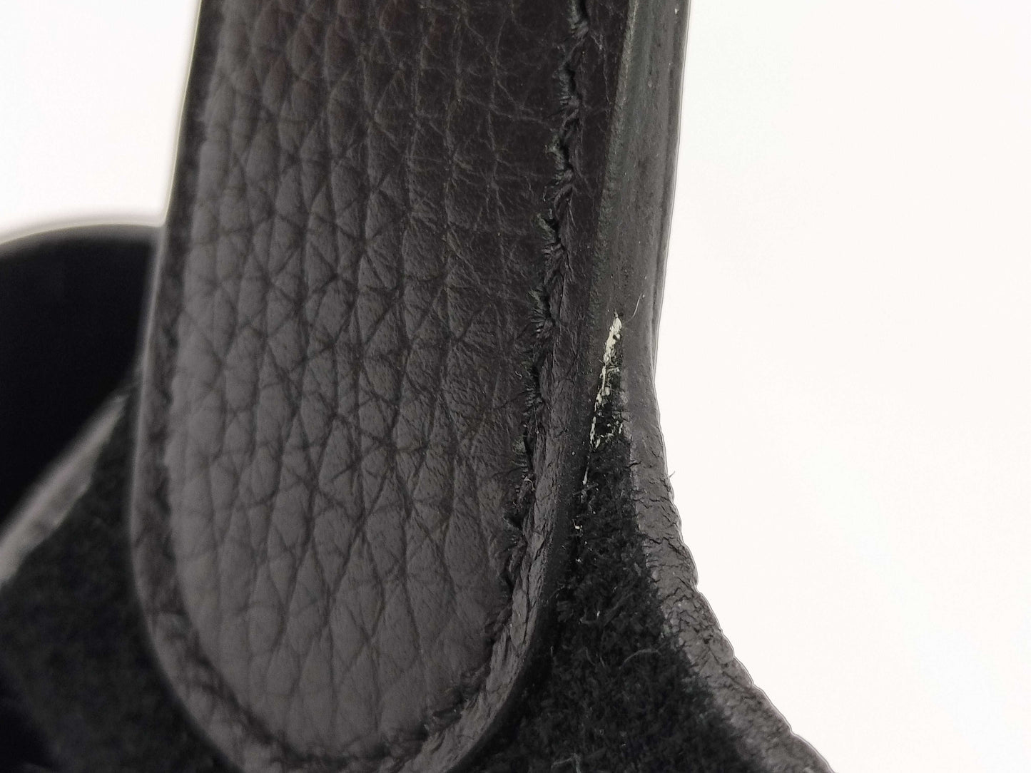 HERMES Picotin Lock MM Taurillon Clemence Leather Handbag in Black with GD Hardware and Y Stamp