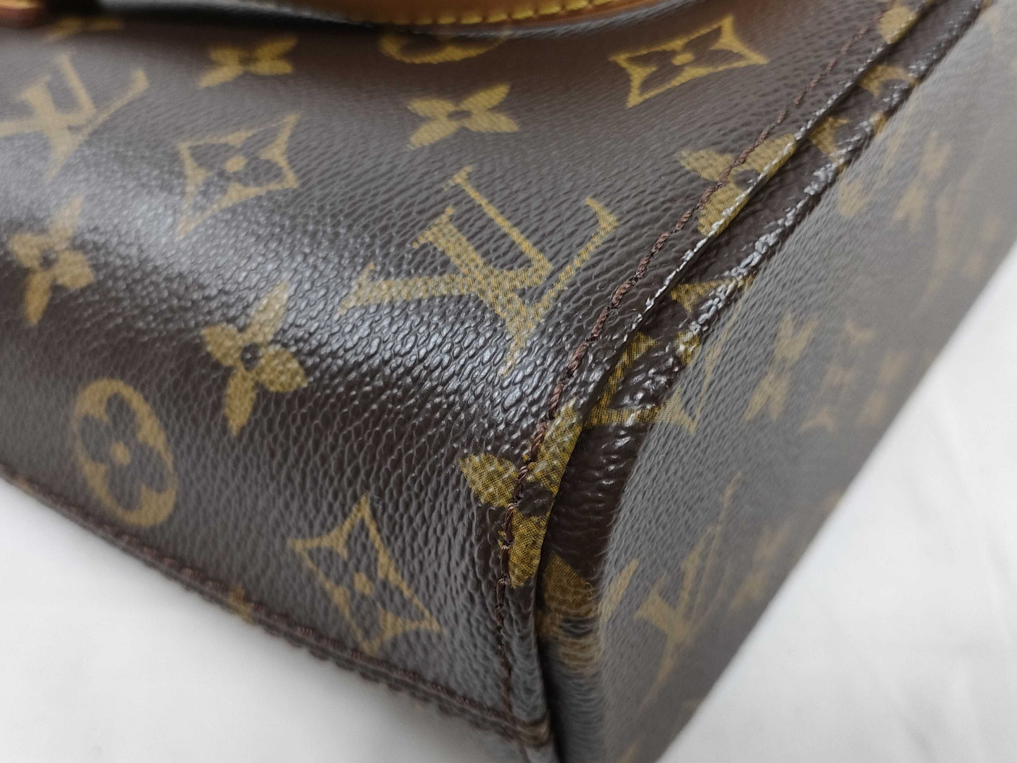 LOUIS VUITTON Monogram Vuitton Vavin PM Monogram Handbag Tote Bag