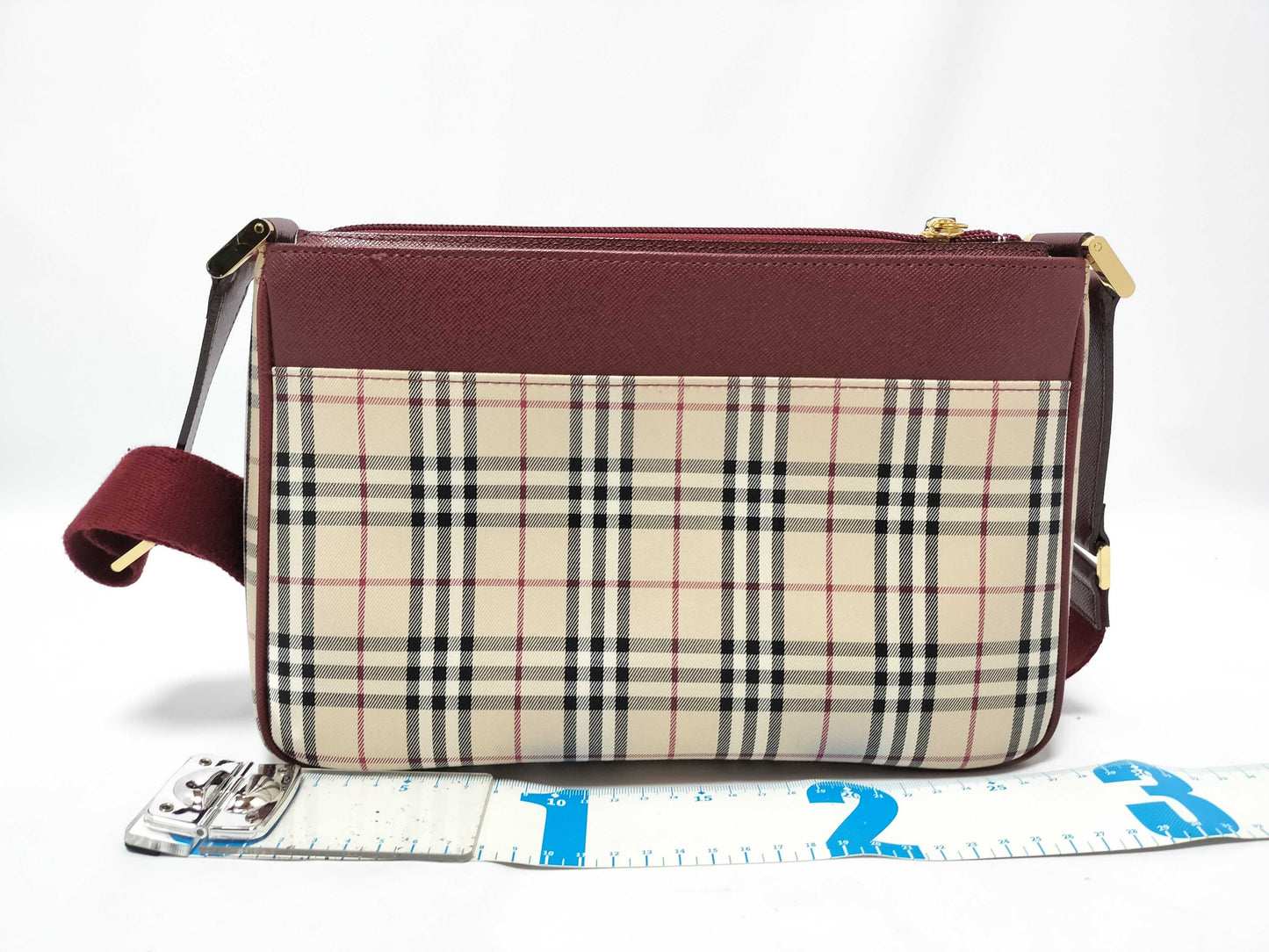 BURBERRY Nova Check Shoulder Bag