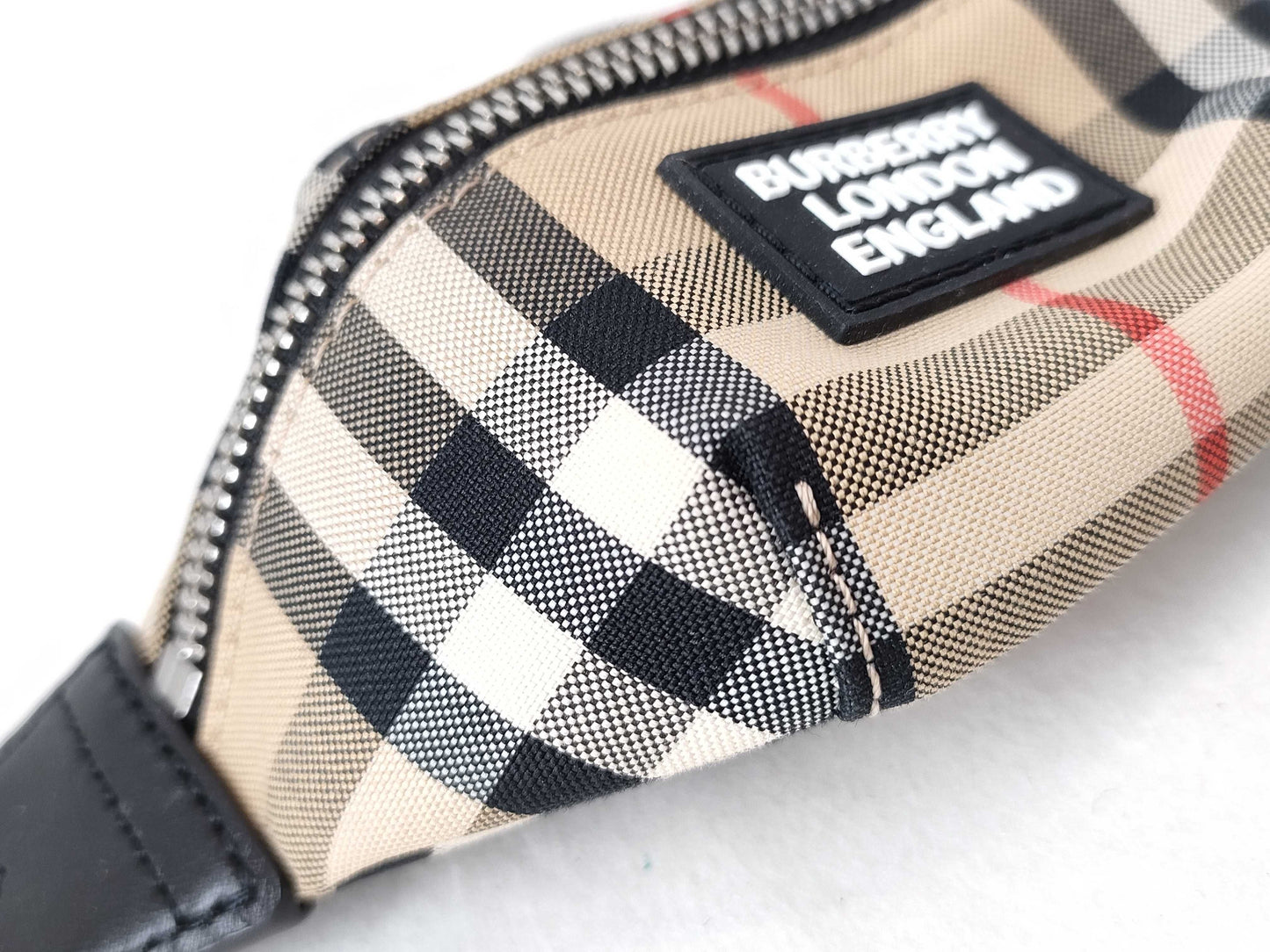 BURBERRY Nova Check Mini Pouch