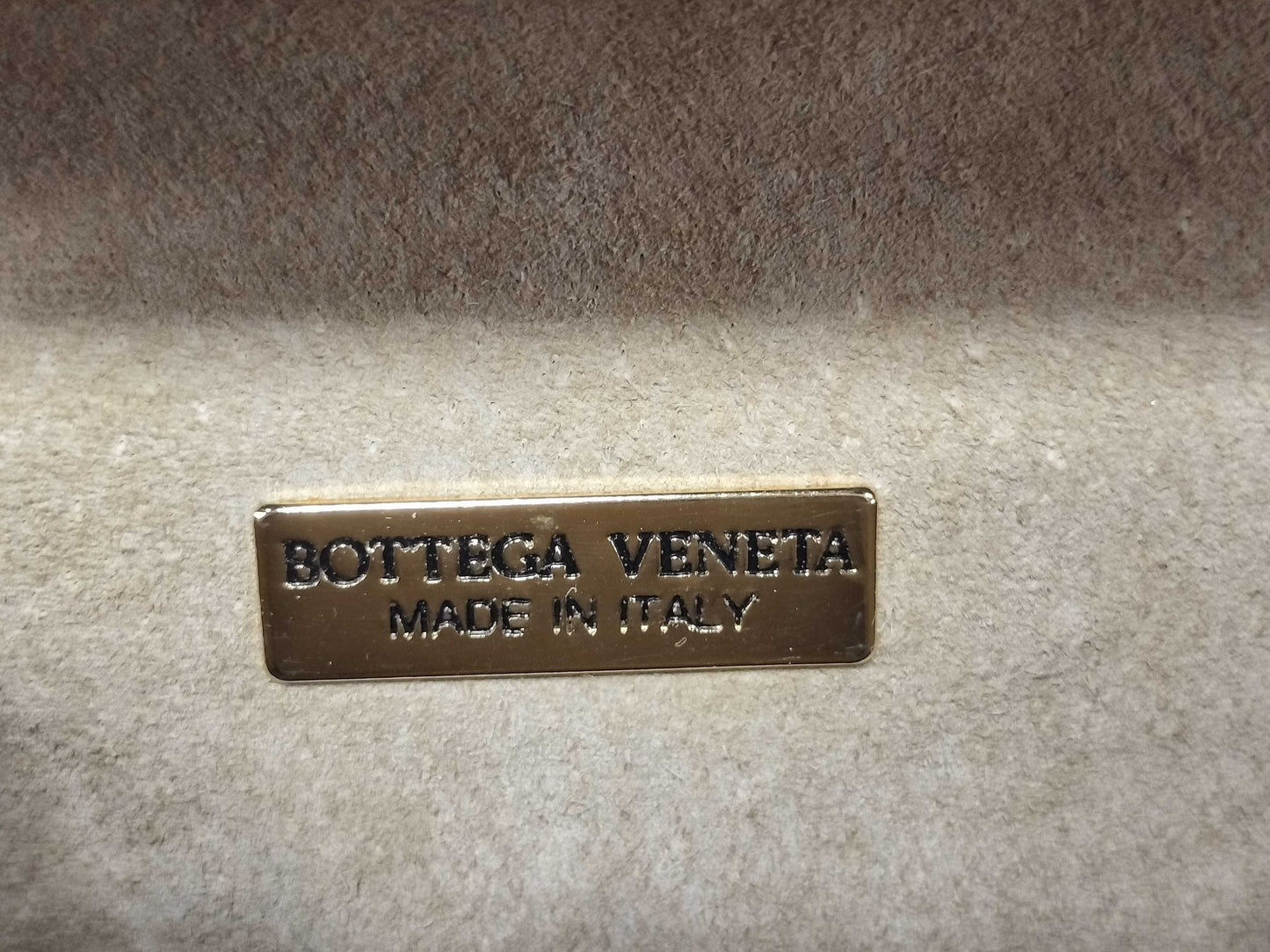 BOTTEGA VENETA Intrecciato Bottega Veneta Intrecciato Clasp Shoulder Bag