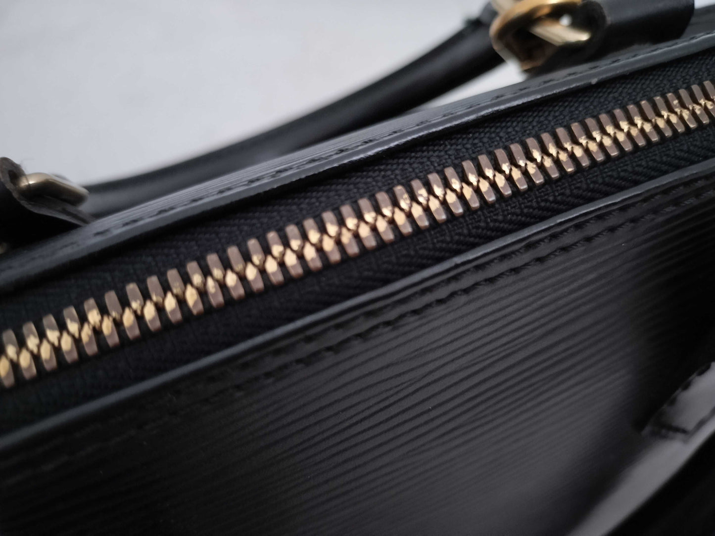 LOUIS VUITTON AR0956 Epi Louis Vuitton Epi Alma PM 2-way Shoulder Bag/Handbag